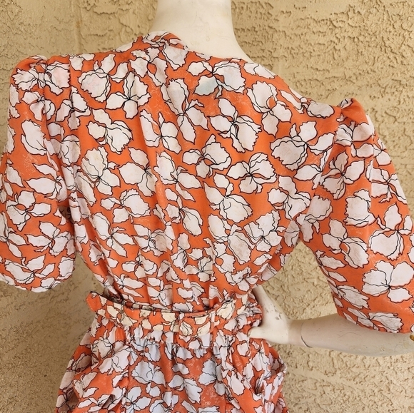 SEXY VINTAGE TEA PARTY DRESS - Picture 8 of 12